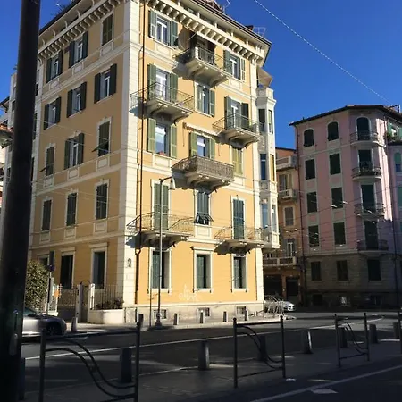 Casa Di Lisa * Sanremo